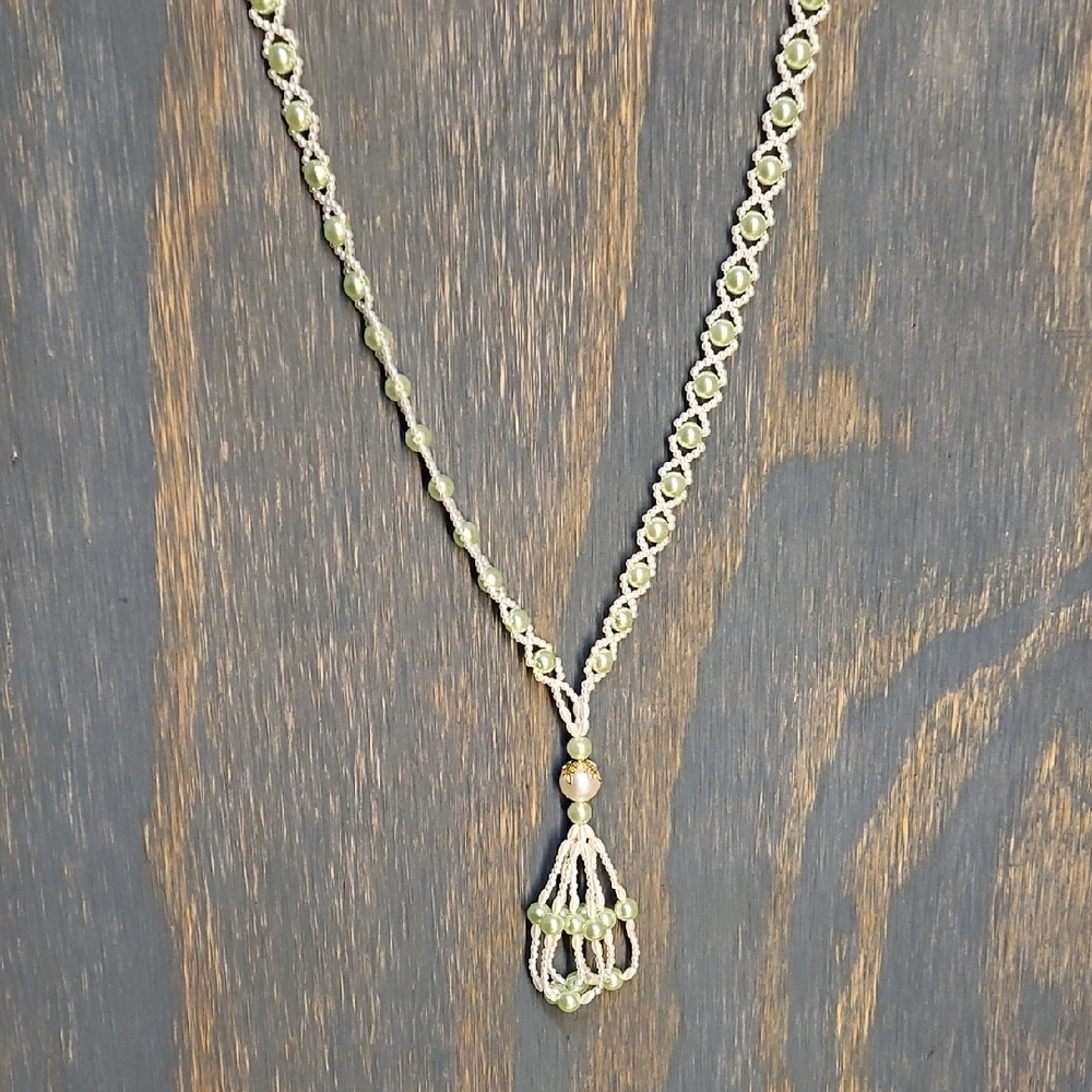 Elegant Green Beaded Necklace